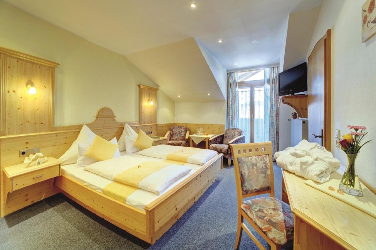 Double Room,979425781:JPEG