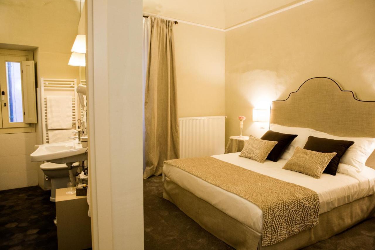 Classic Double Room,746193665:JPEG