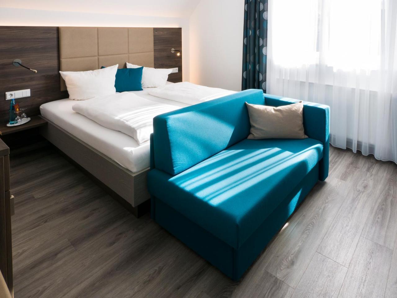 Deluxe Single Room,746506583:JPEG