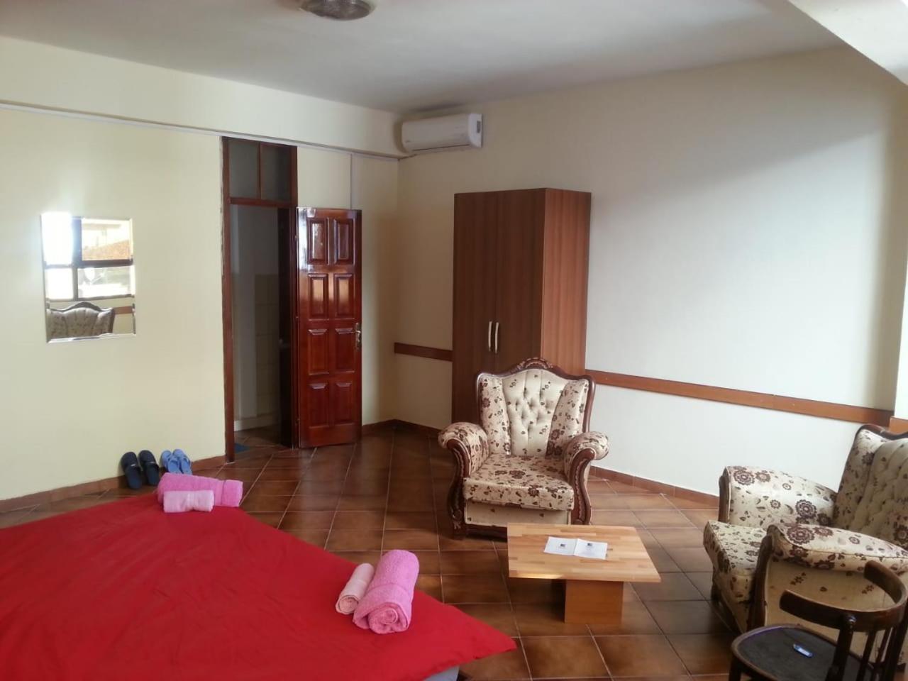 Triple Room with Private Bathroom