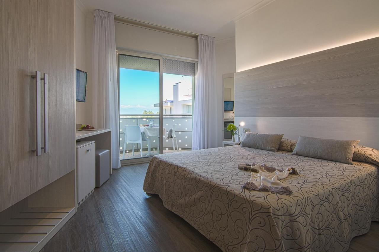 Double Room Balcony,746849375:JPEG