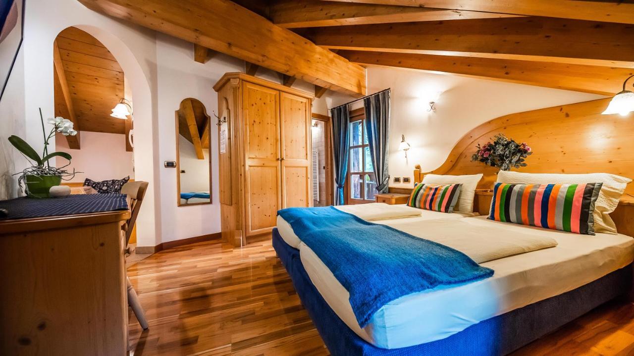 One-Bedroom Apartment Balcony