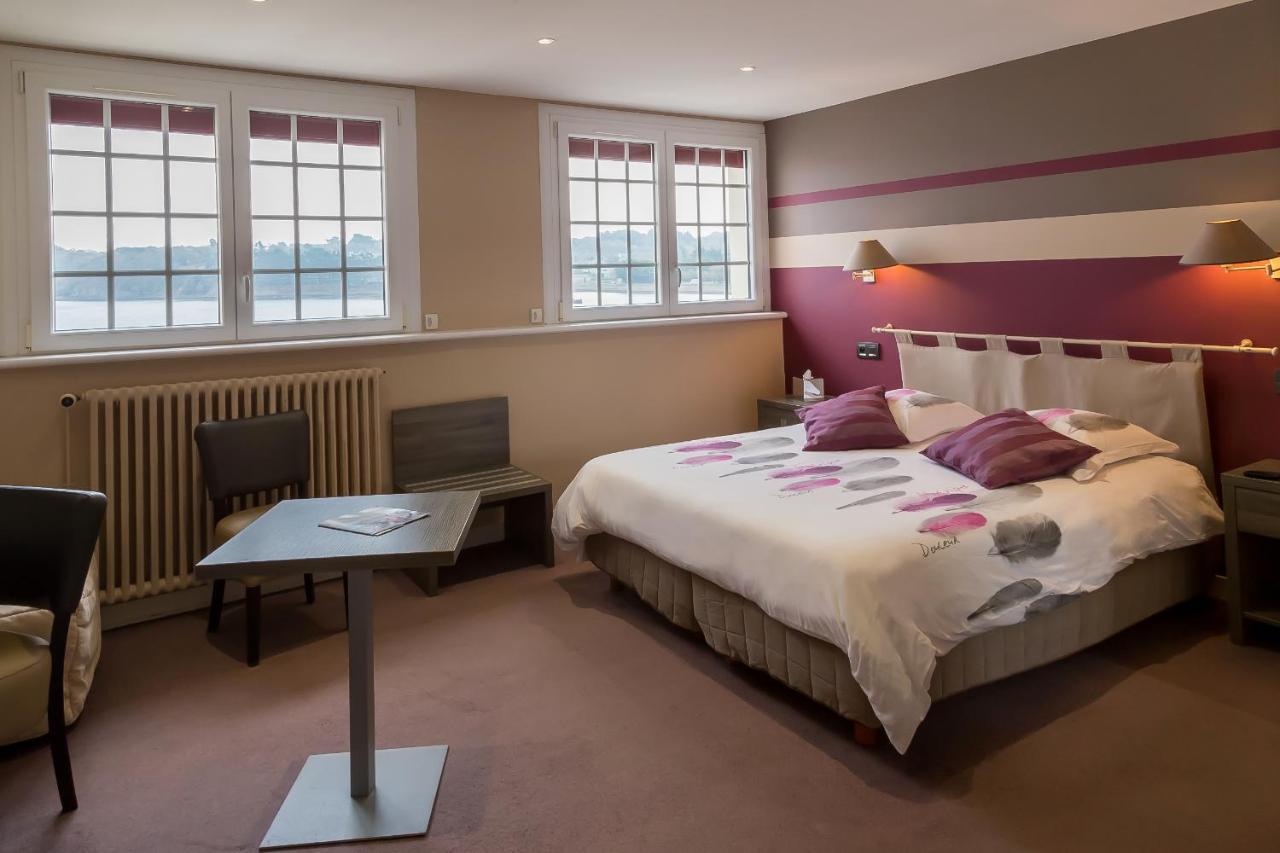 Club Double Room with Sea View,917218303:JPEG