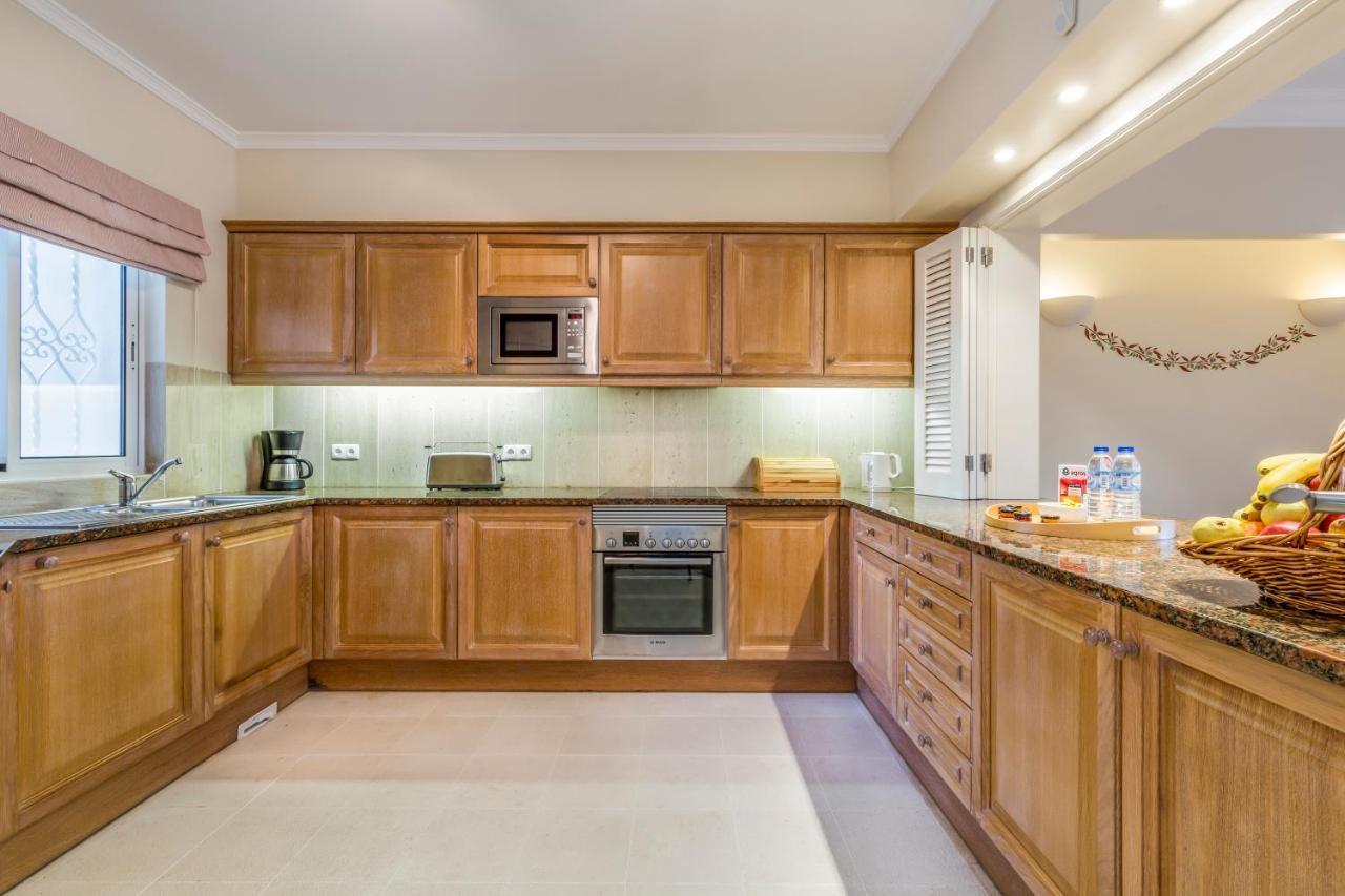 One-Bedroom Apartment,747378881:JPEG