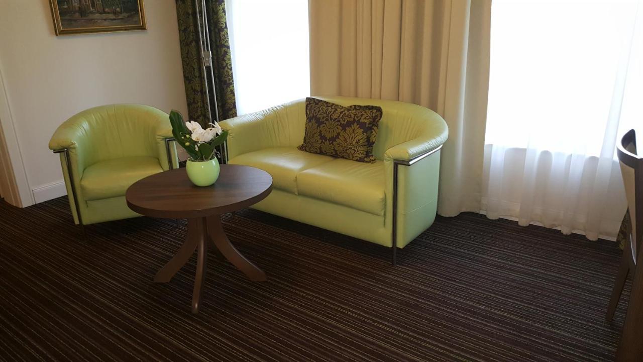 Deluxe Suite ****