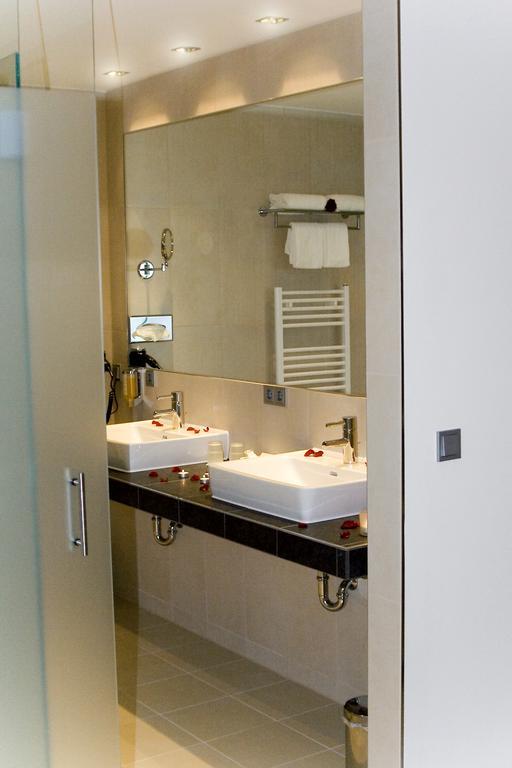 Premium Twin Room,218896940:JPEG