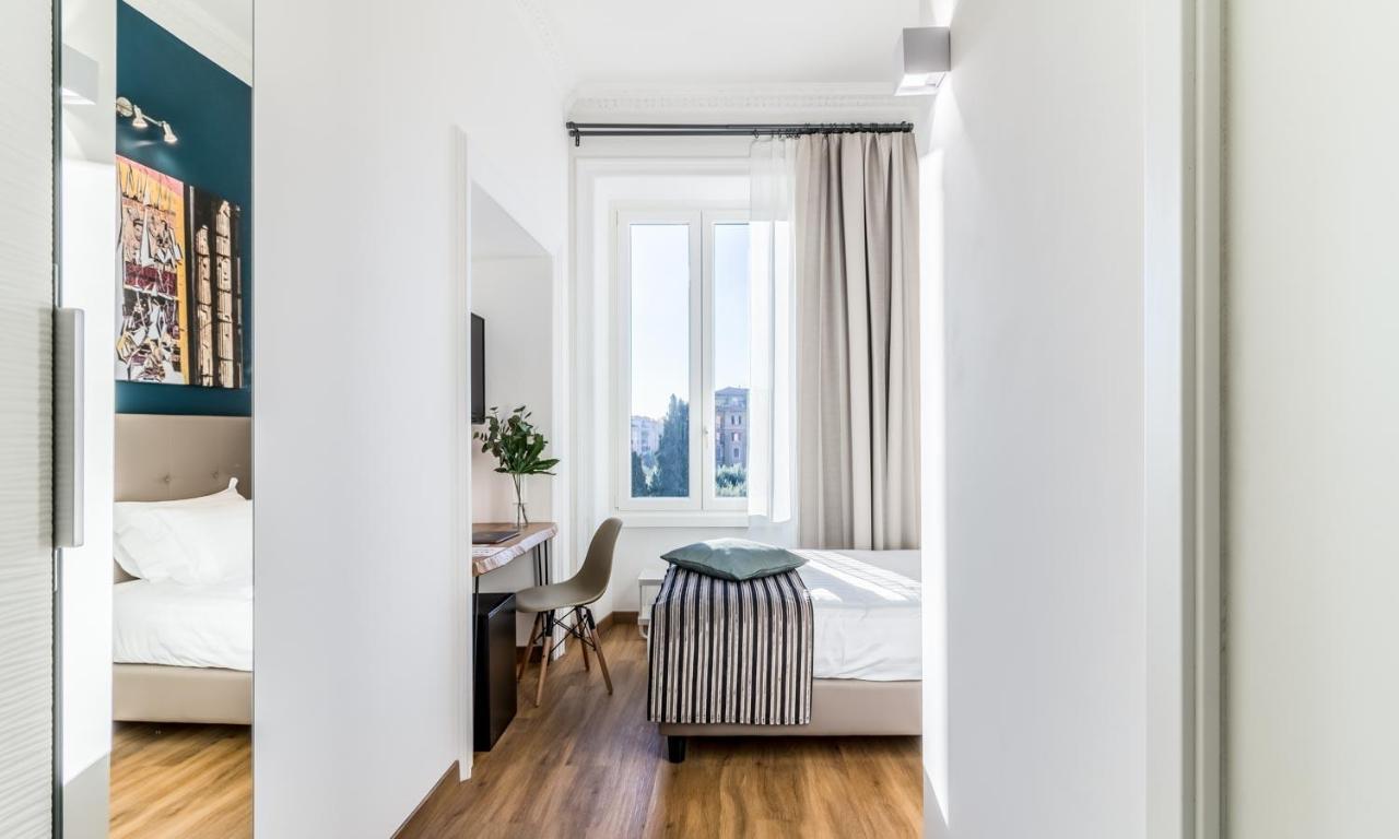 Deluxe Single Room