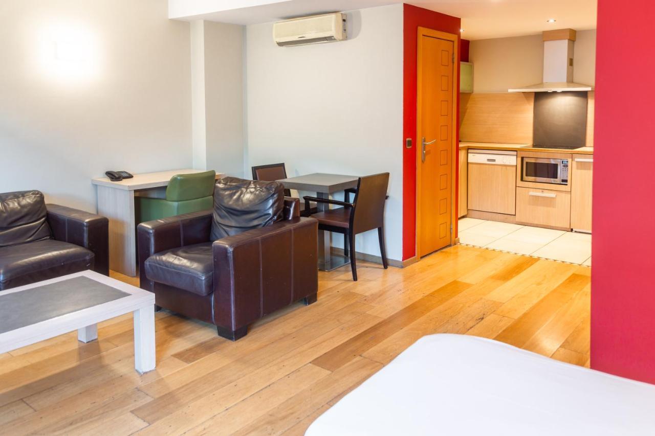 Apartment Groupe