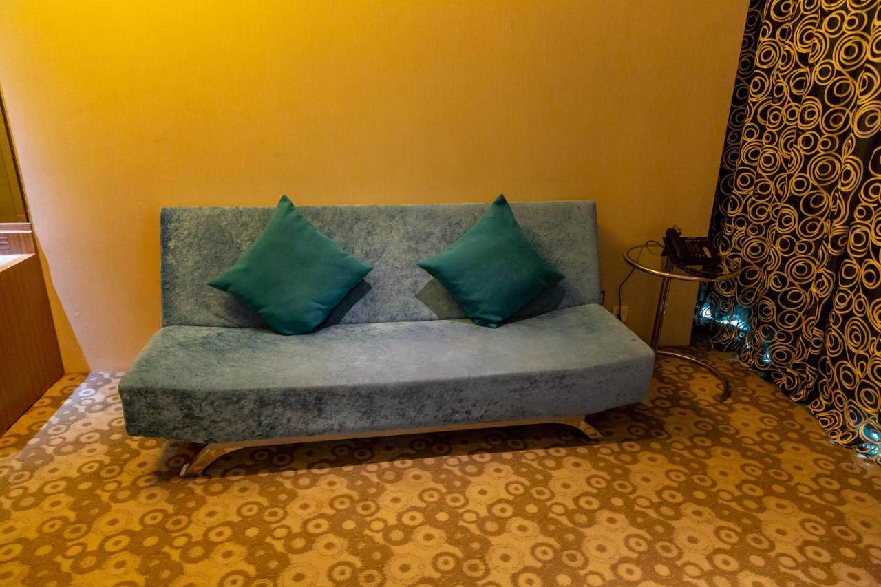 Bayview King Room