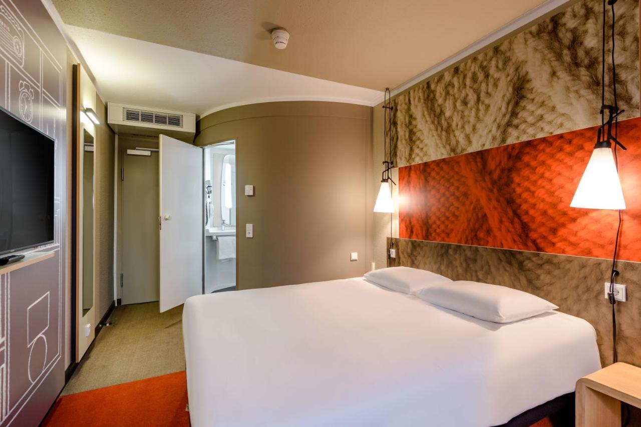Double or Twin Room,749636546:JPEG