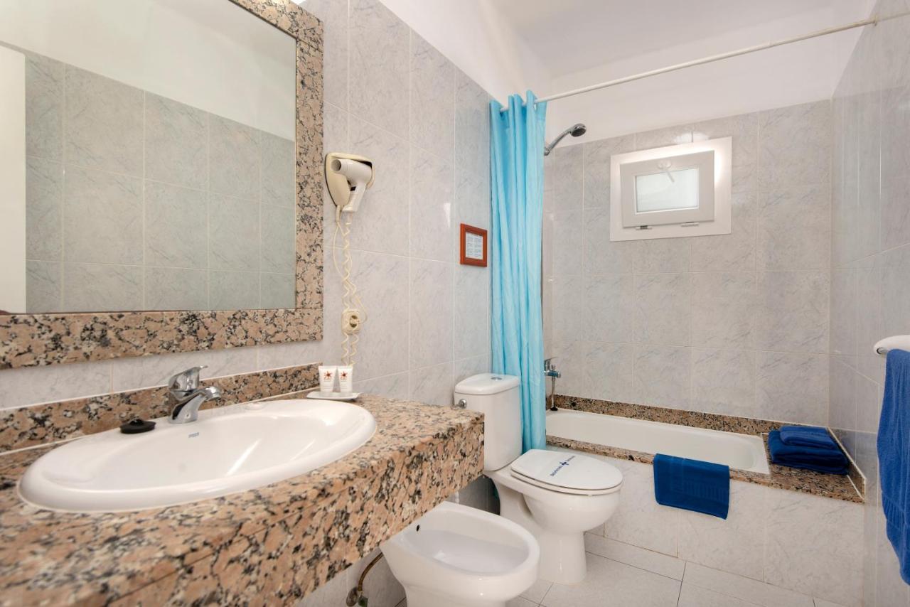Courtyard Family Suite