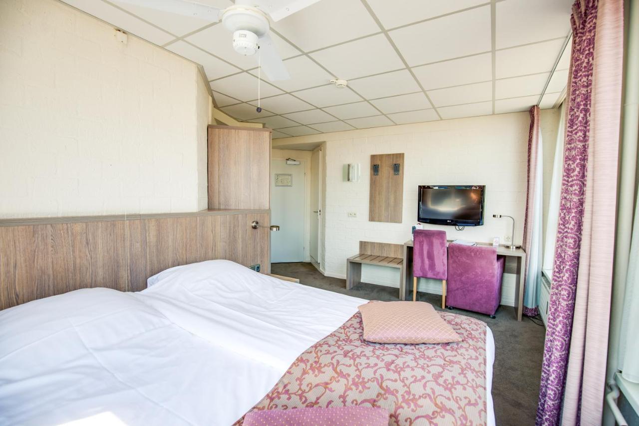 Large Twin Room