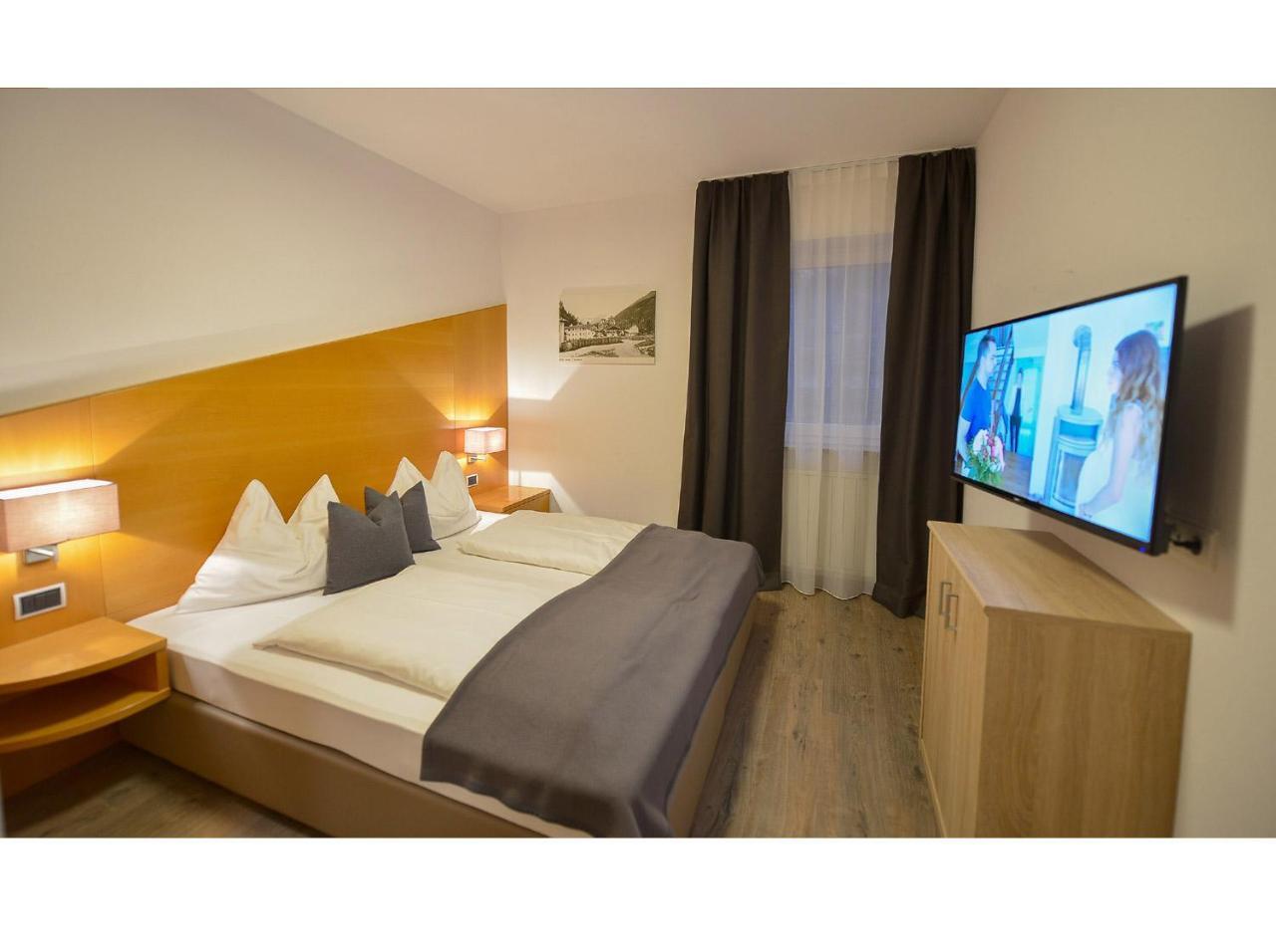 Large One-Bedroom Apartment Balcony