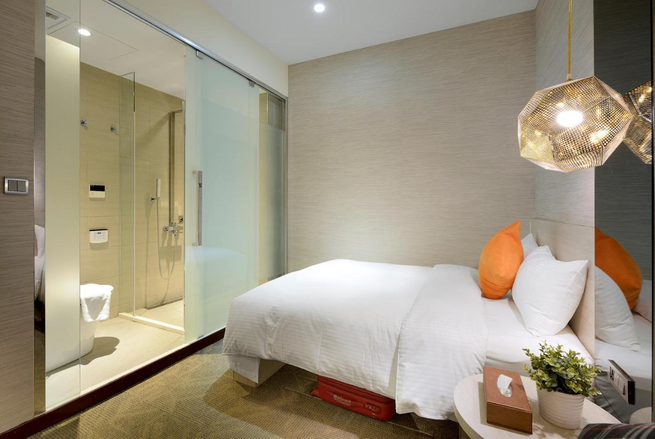 Standard Double Room No Window