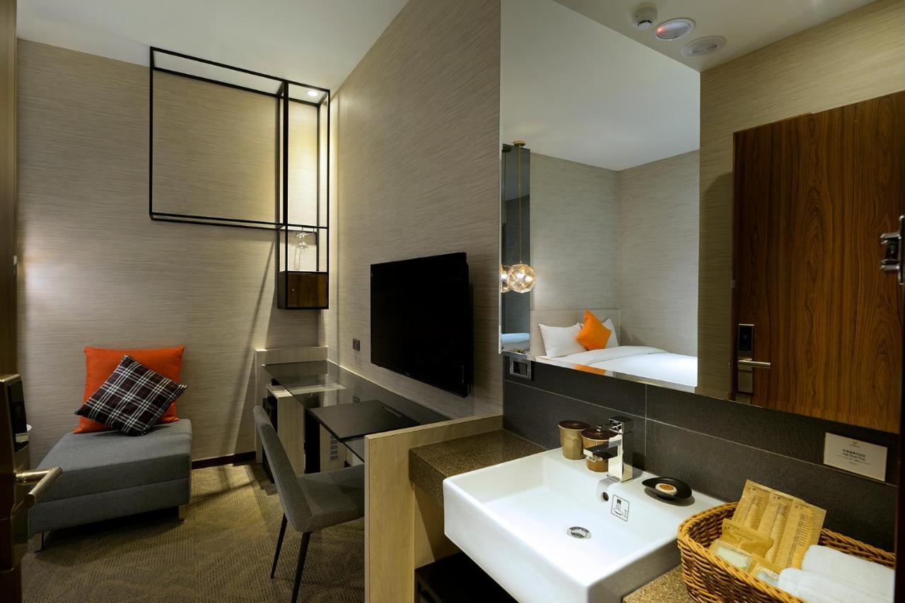 Standard Double Room No Window