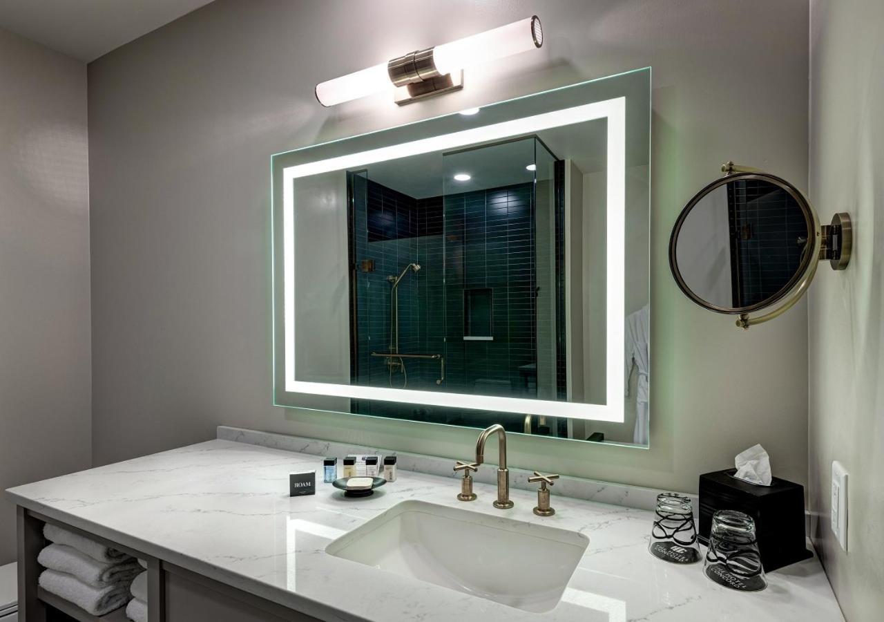 Executive King Room