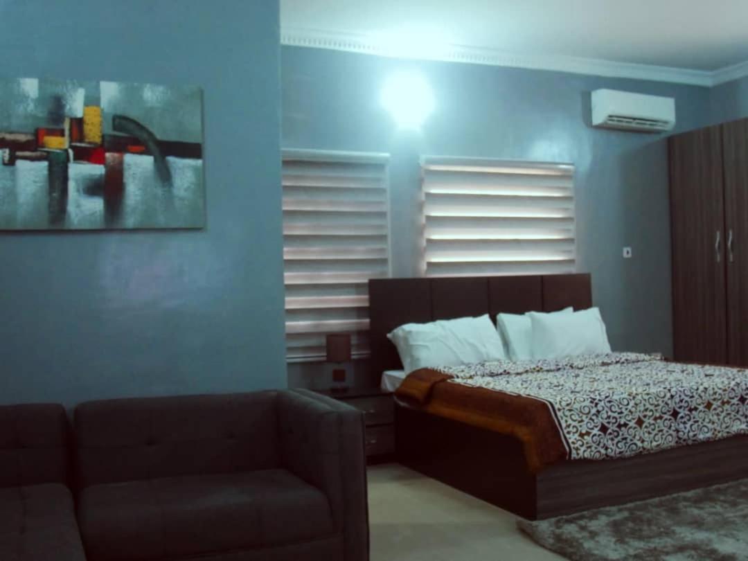 Studio Apartment,1153955796:JPEG