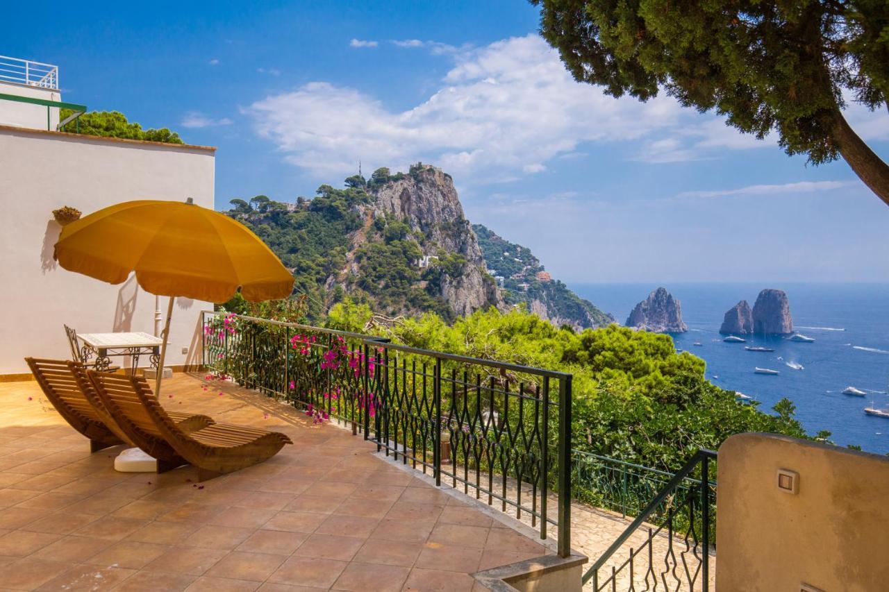 Villa con Vista Mare