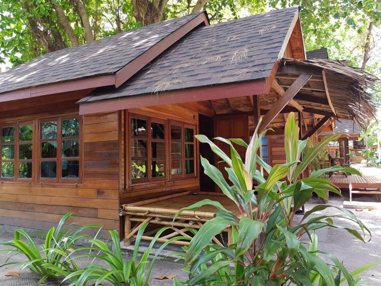 SeaBreeze Deluxe Bungalow,1548096481:JPEG