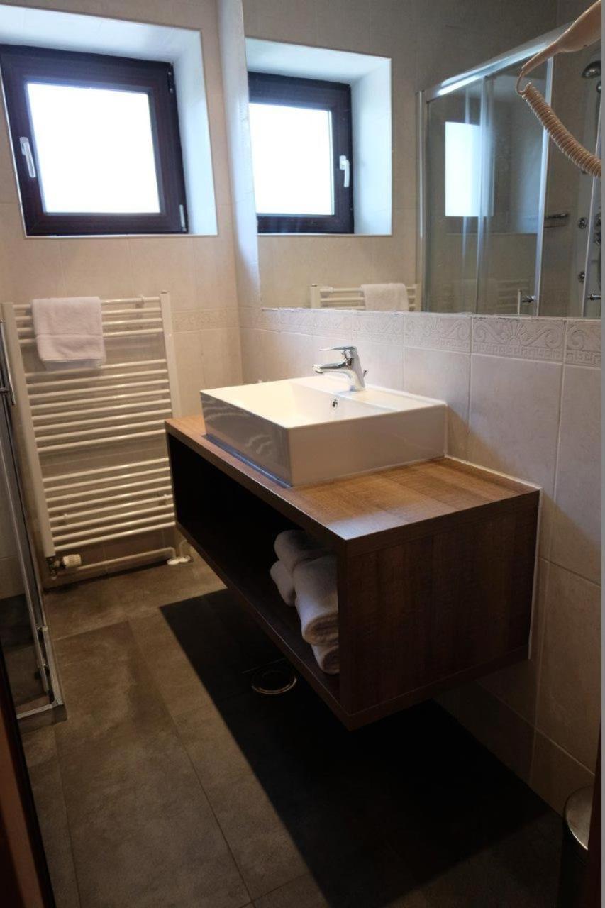 Double or Twin Room Balcony