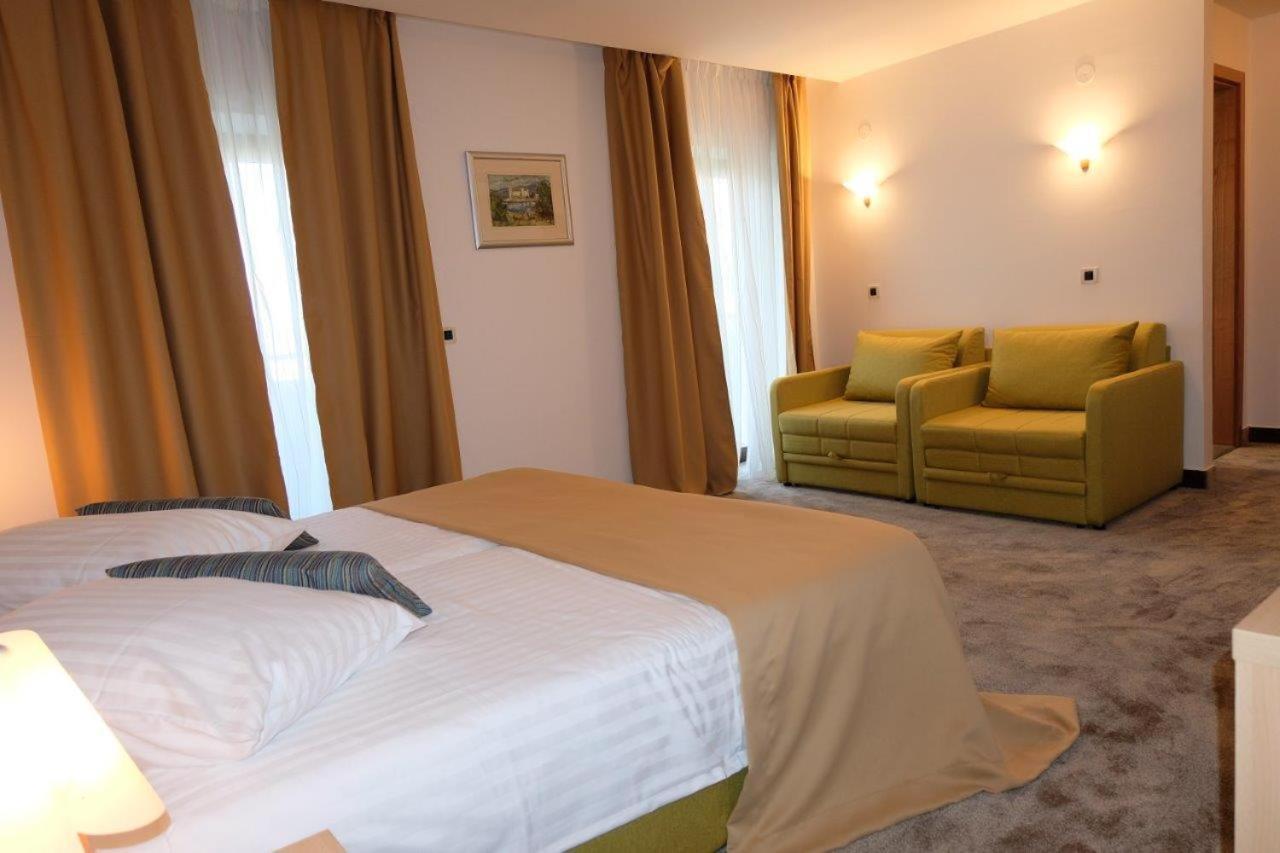 Standard Double or Twin Room Balcony