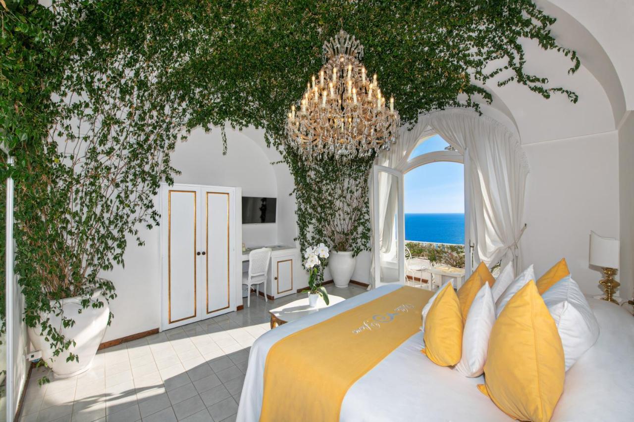 King Room Balcony Sea View