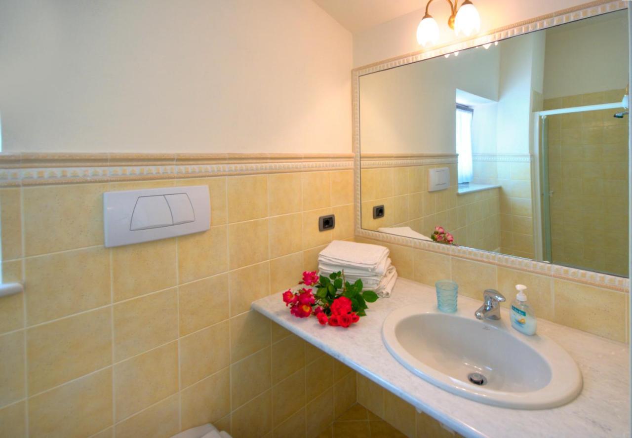 Double Room,998368209:JPEG