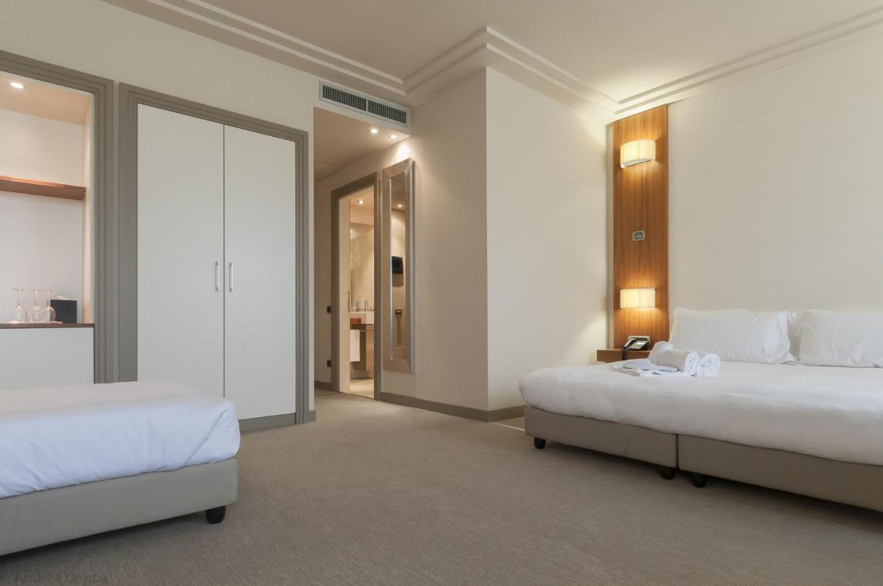 Triple Room,1279735627:JPEG