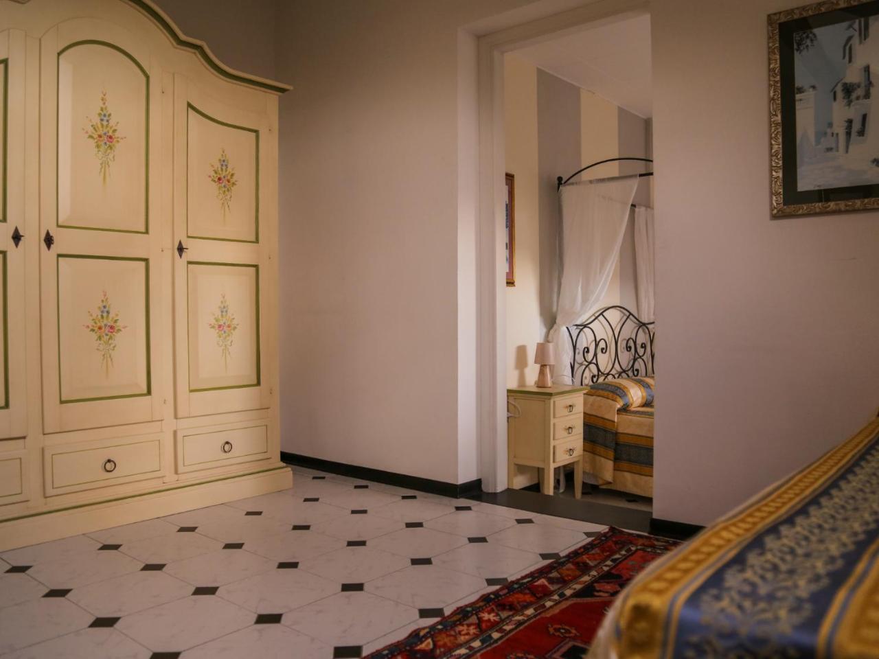Dreibettzimmer
