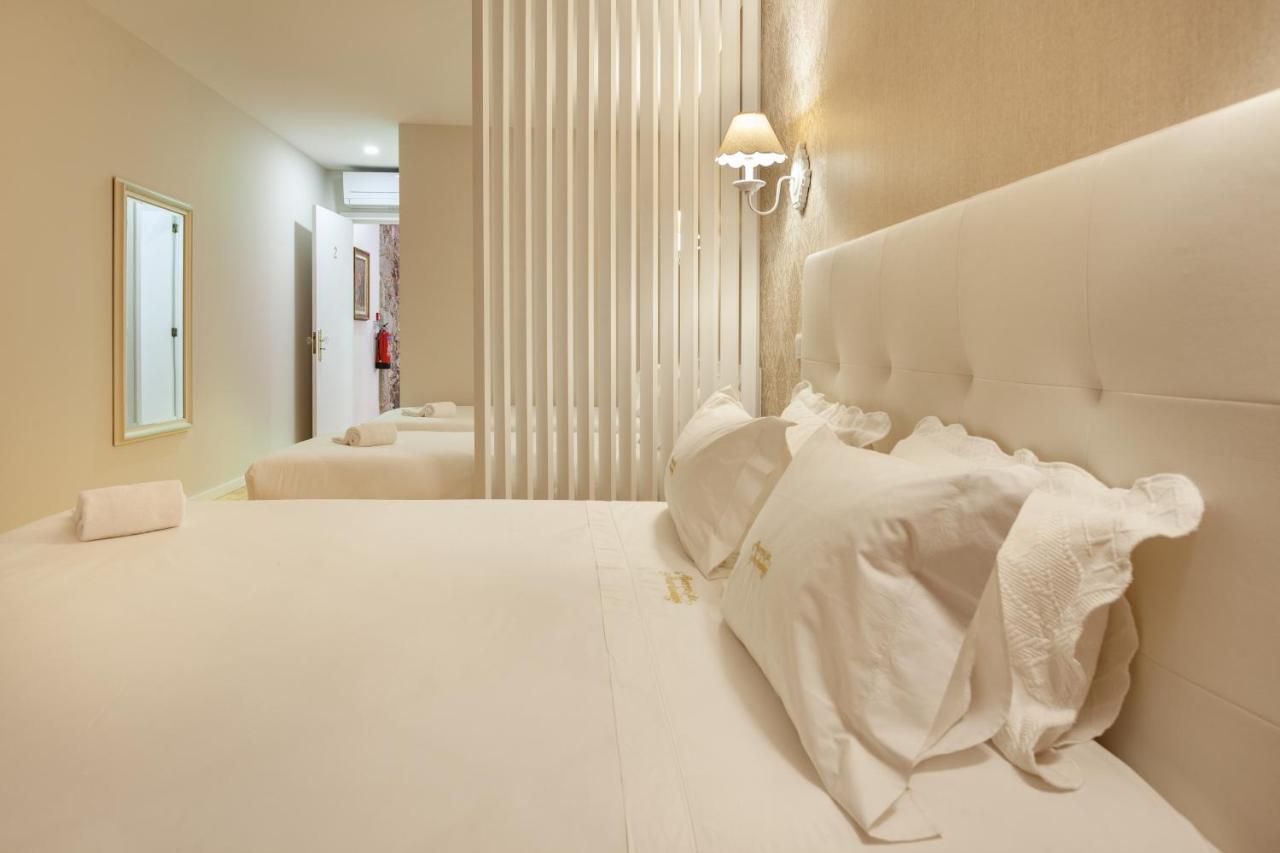 Family Room with Private Bathroom,754336468:JPEG