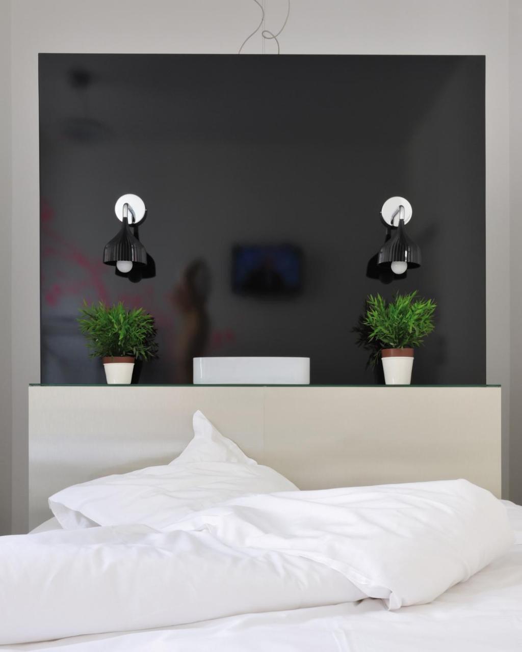 Double Room Shared Toilet