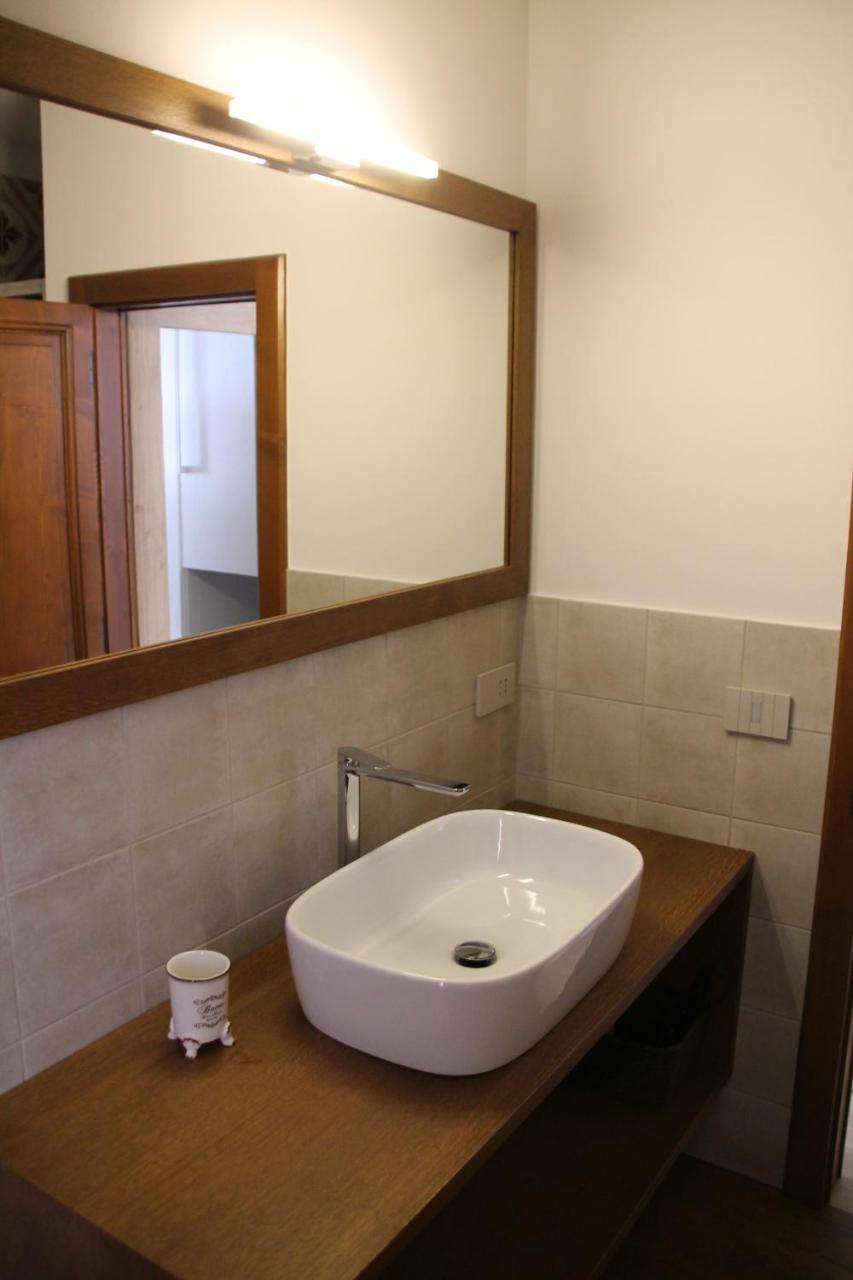 Studio Apartment,754610254:JPEG
