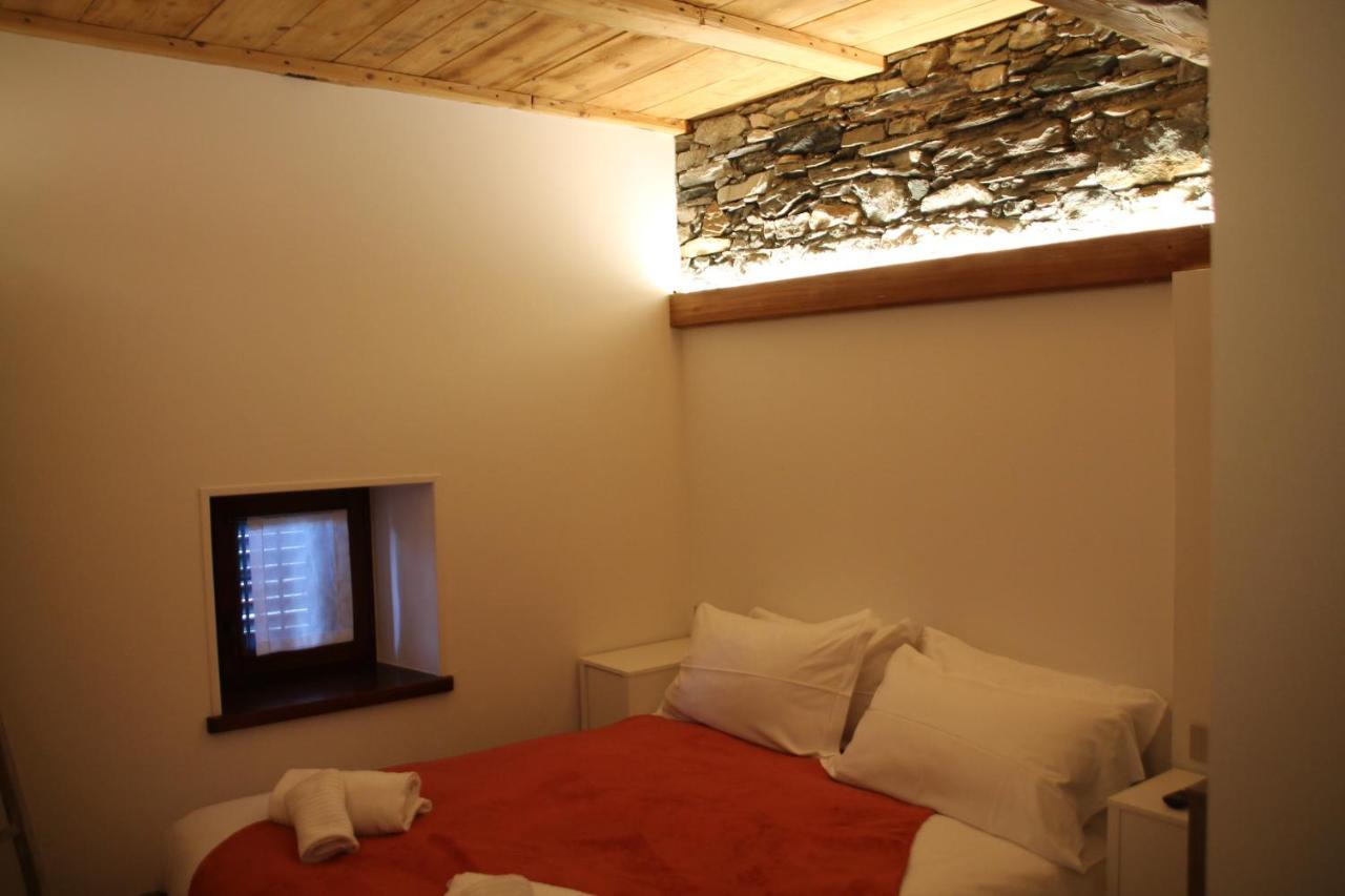 One-Bedroom Apartment,754612678:JPEG