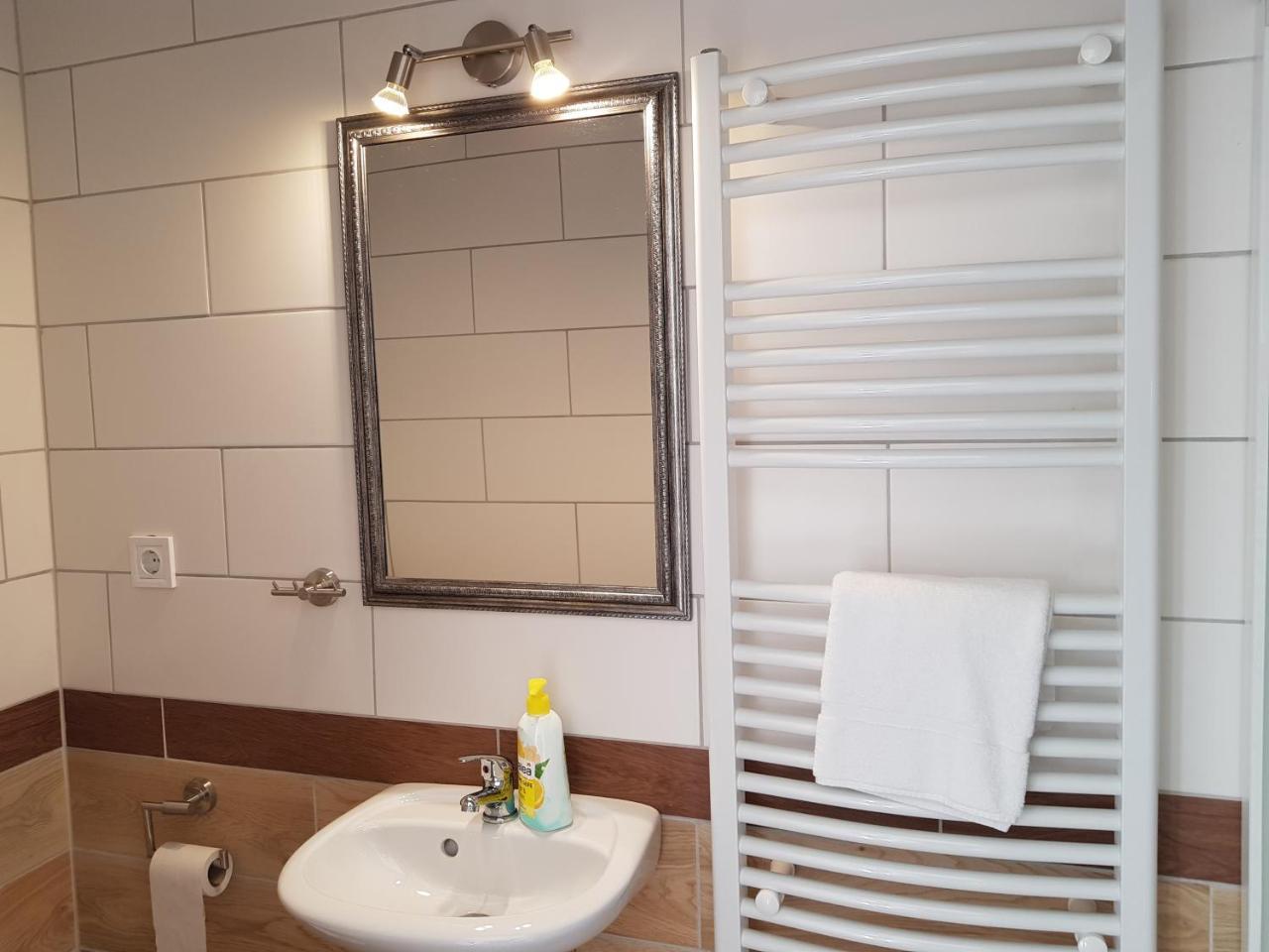 Twin Room Bathroom