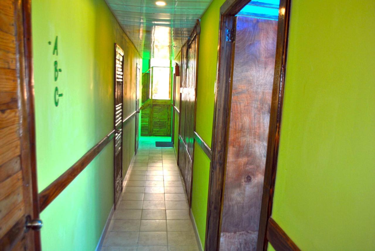 Single Bed Female Dormitory Room,754713802:JPEG