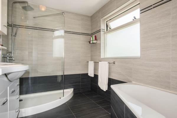 Double Room Private Bathroom