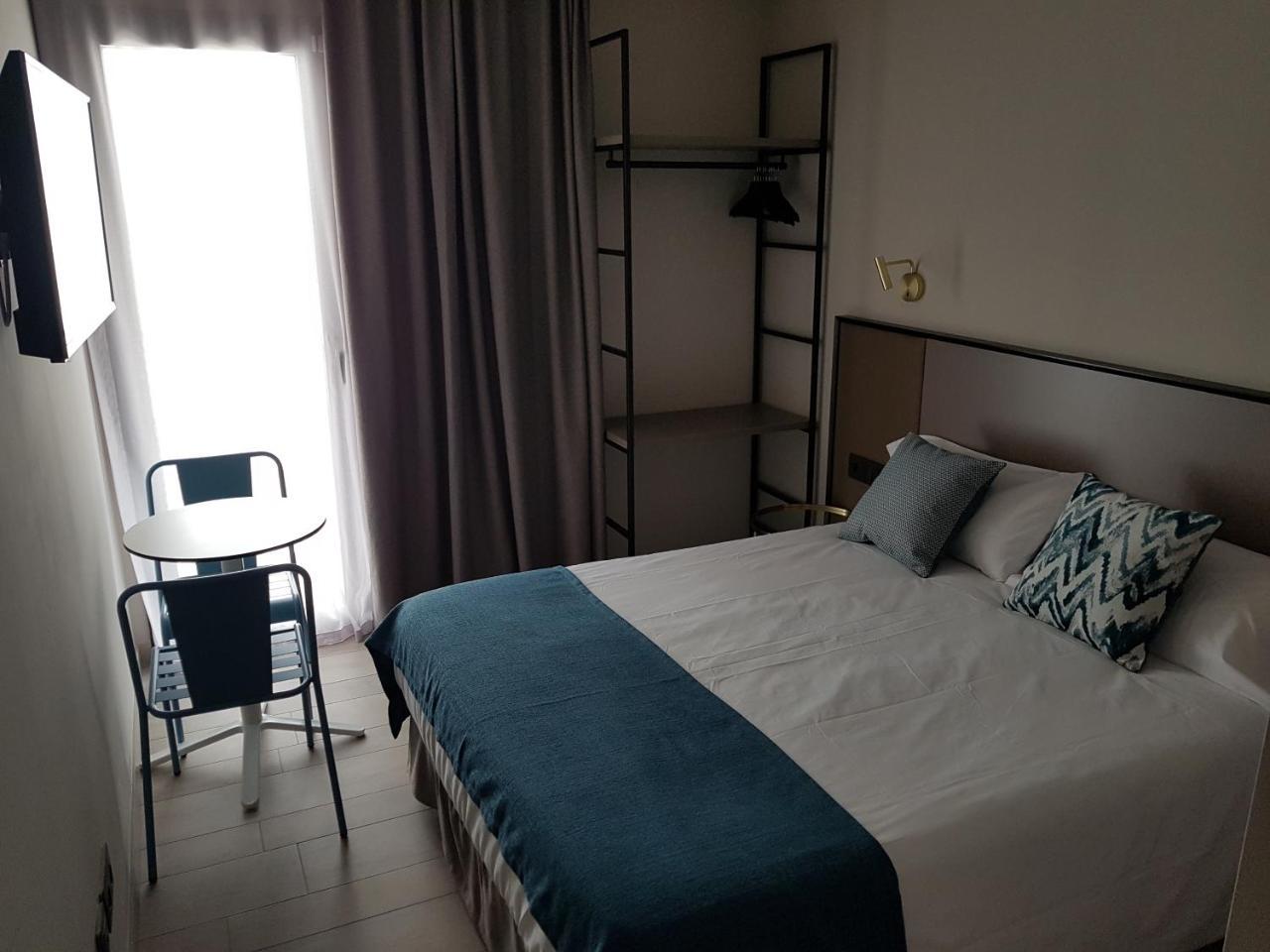 Deluxe Single Room Balcony,756279073:JPEG