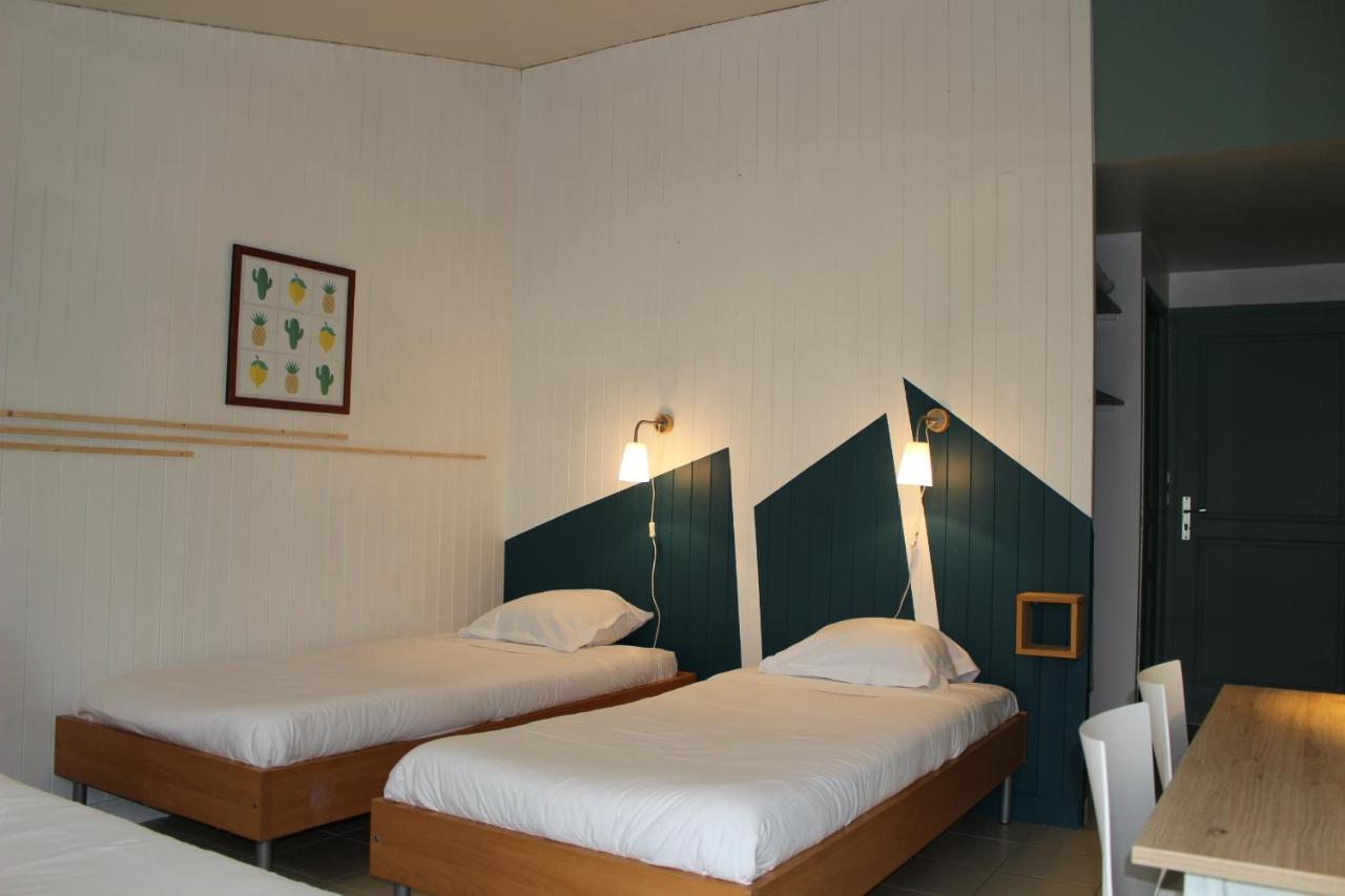 Triple Room,947694748:JPEG