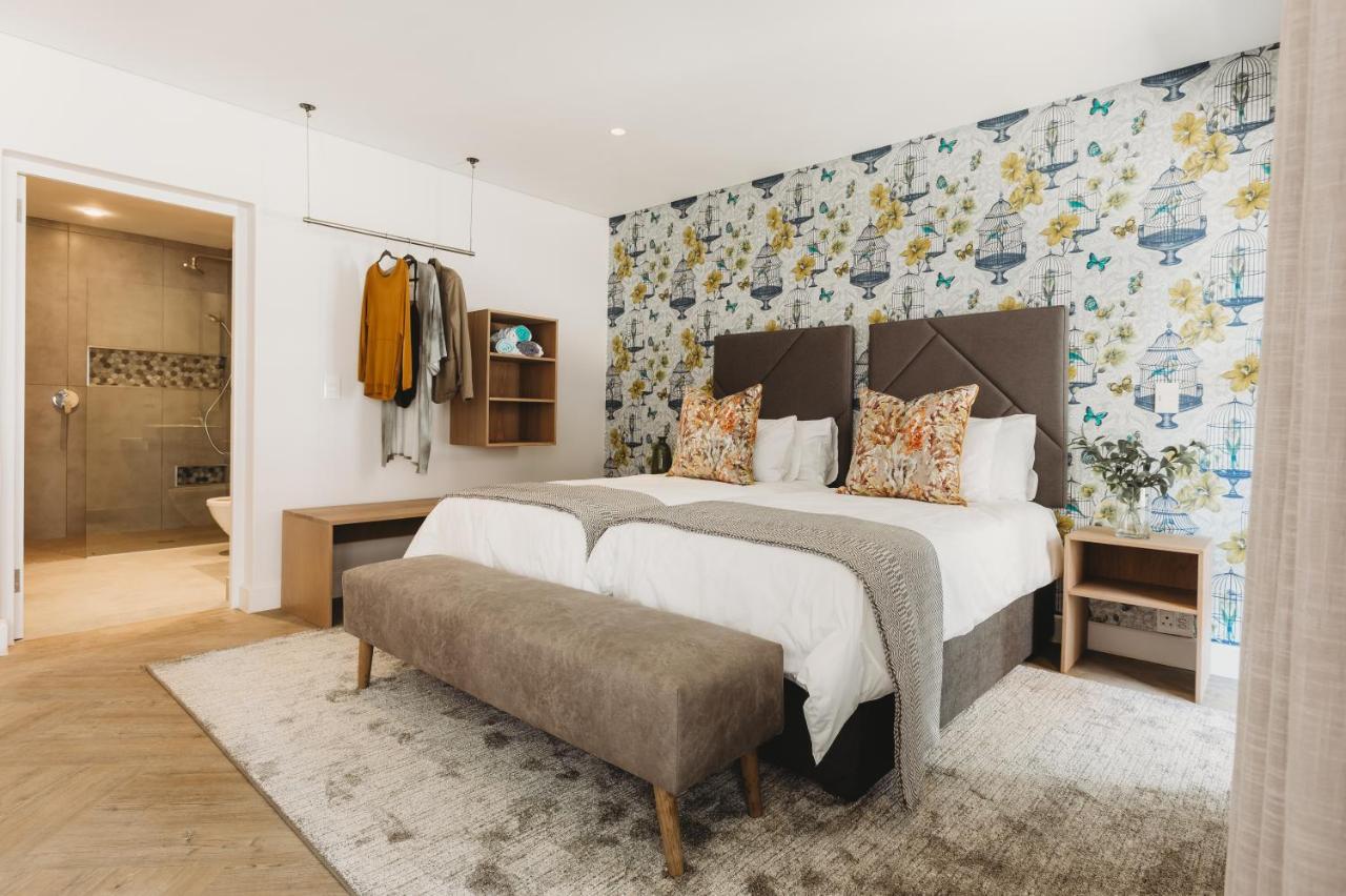 Deluxe King Suite,756639325:JPEG
