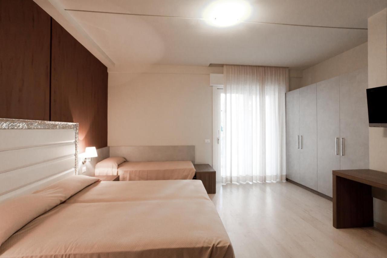 One-Bedroom Apartment,1743194466:JPEG