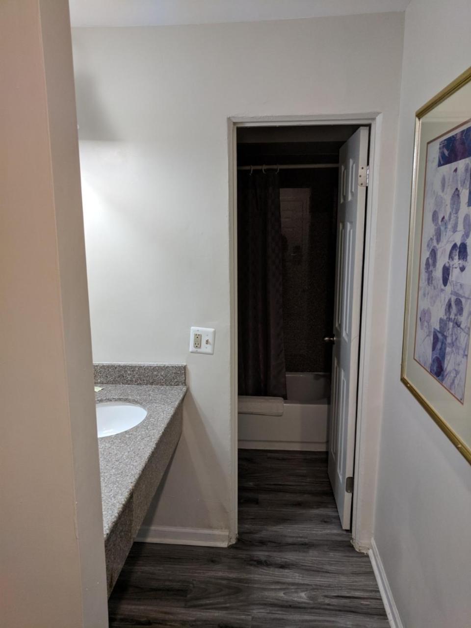 Double Room,757384867:JPEG