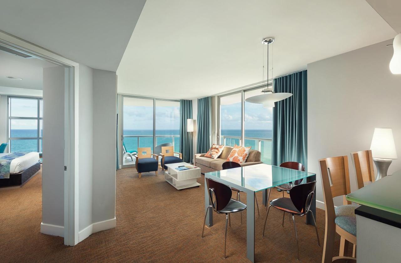 Deluxe One-Bedroom Oceanfront Suite