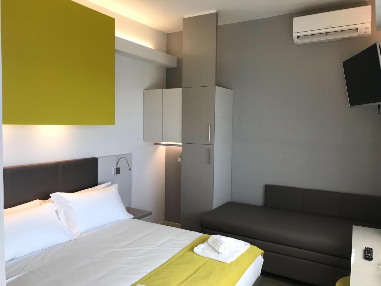 Superior Room Side Sea View