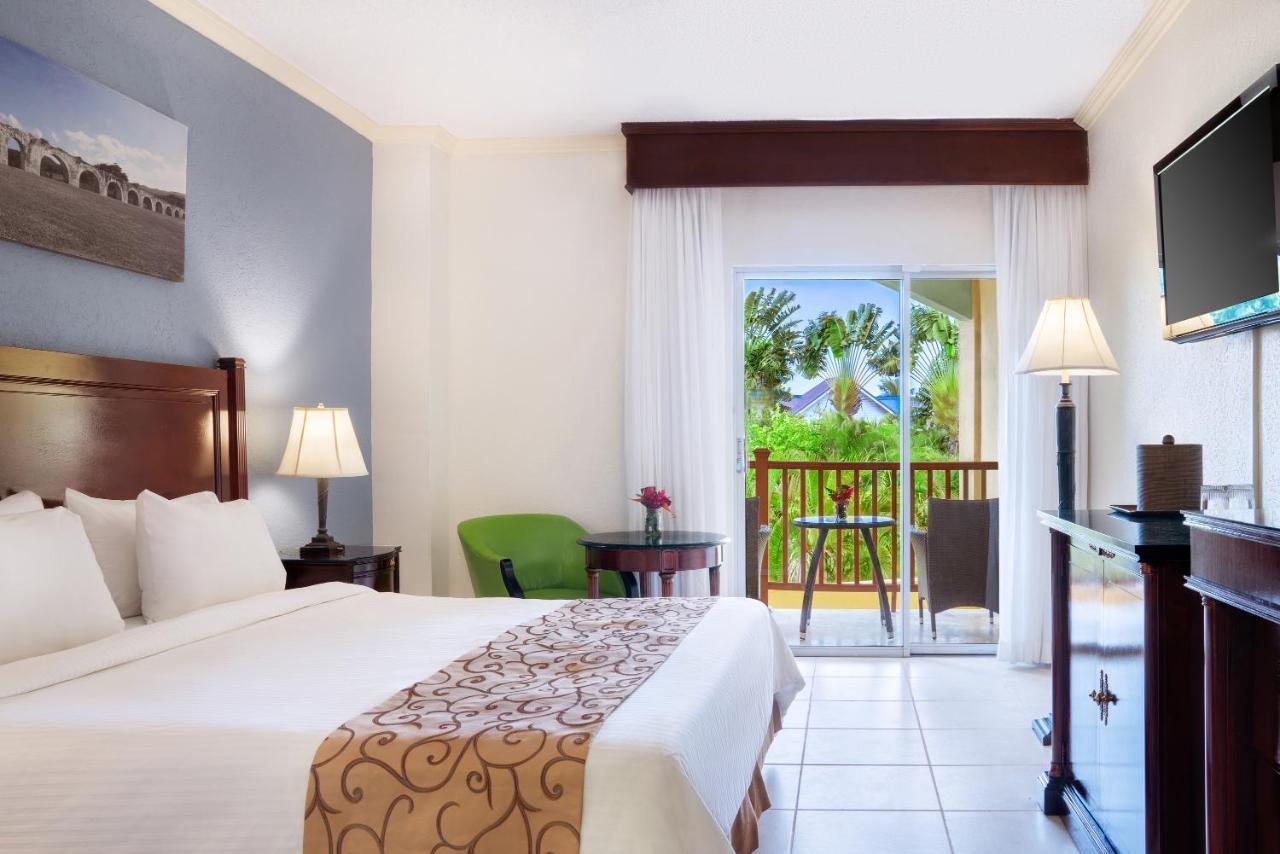 Premier Guestroom