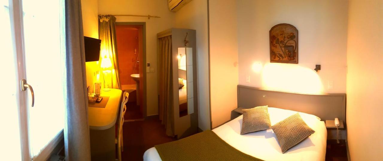 Double Room with Shared Toilet,758382352:JPEG