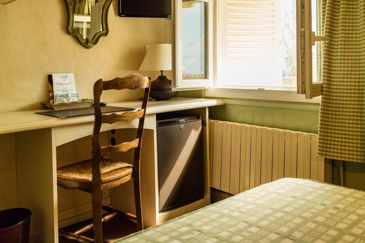 Standard Double Room,758387107:JPEG