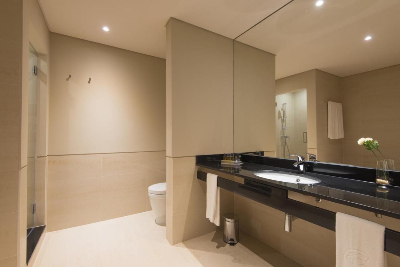 Two-Bedroom Apartment,758410618:JPEG