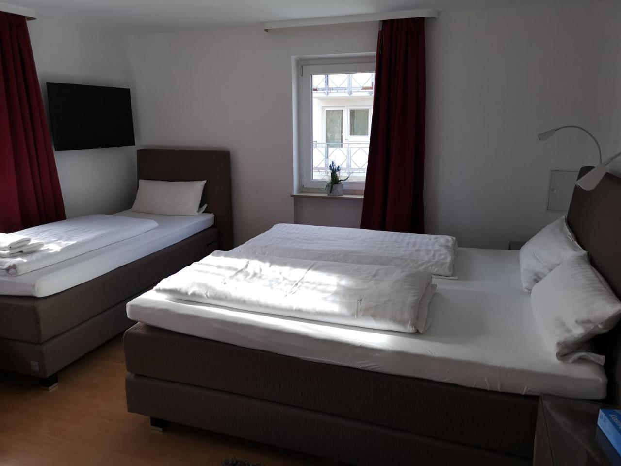 Classic Triple Room,770242969:JPEG