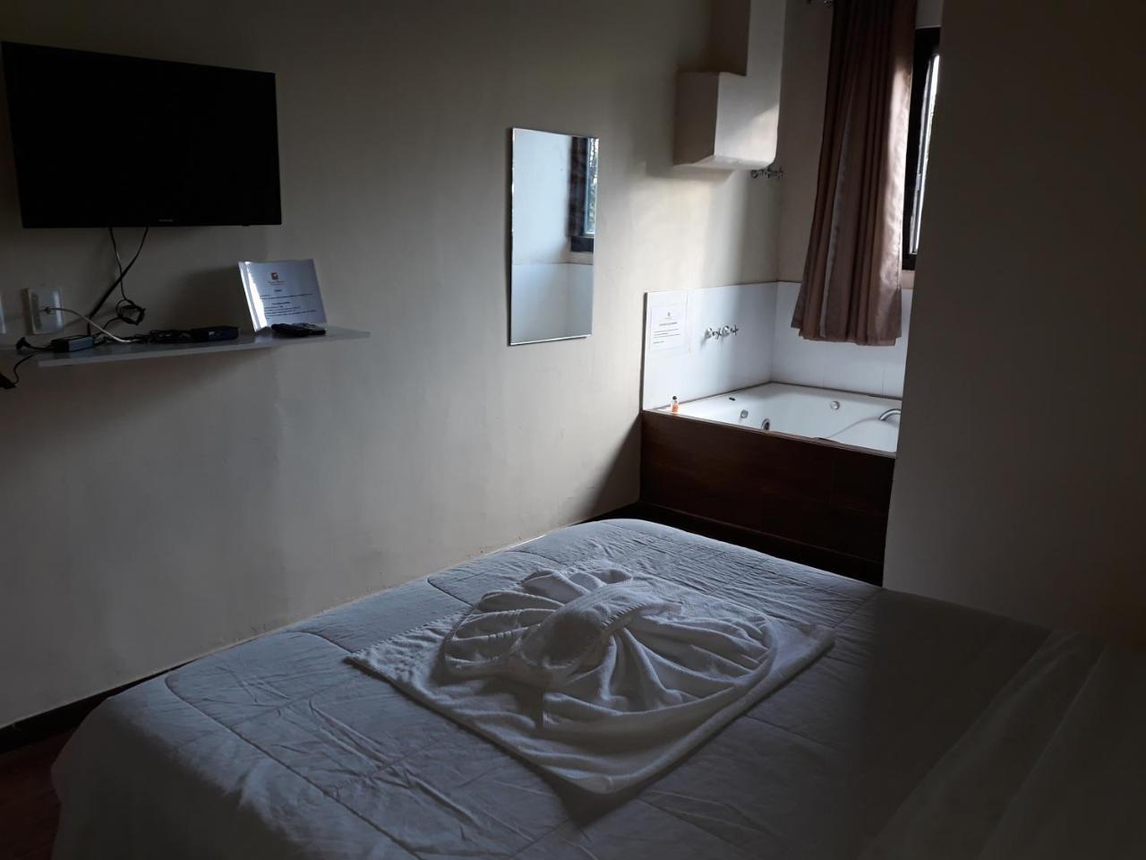 Double Room Spa Bath,758554666:JPEG