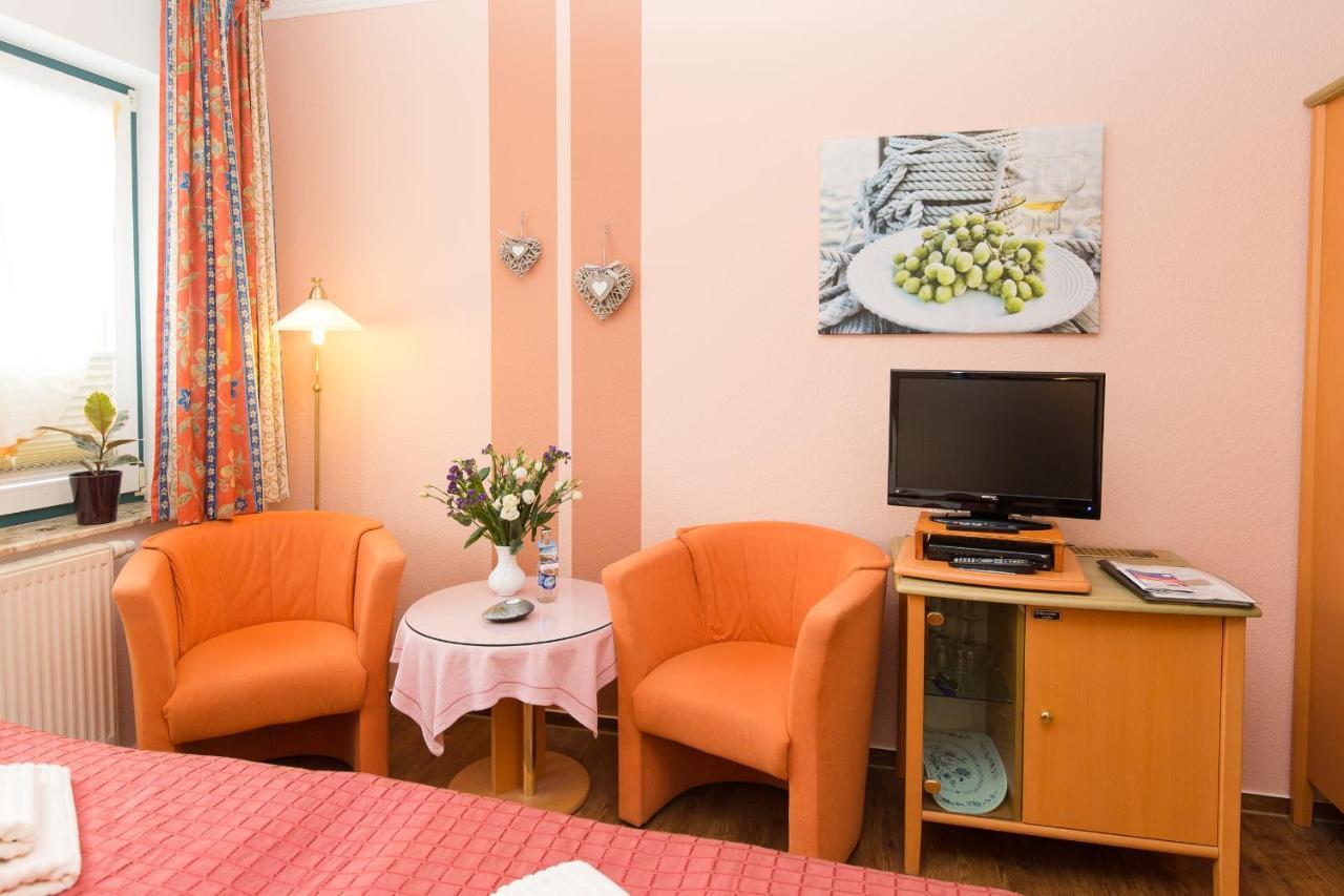 Double Room,758948392:JPEG